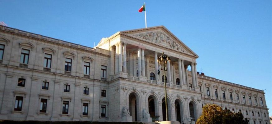 Propostas Assembleia República